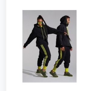 NWT ADIDAS X PELOTONJoggers (Gender Neutral)